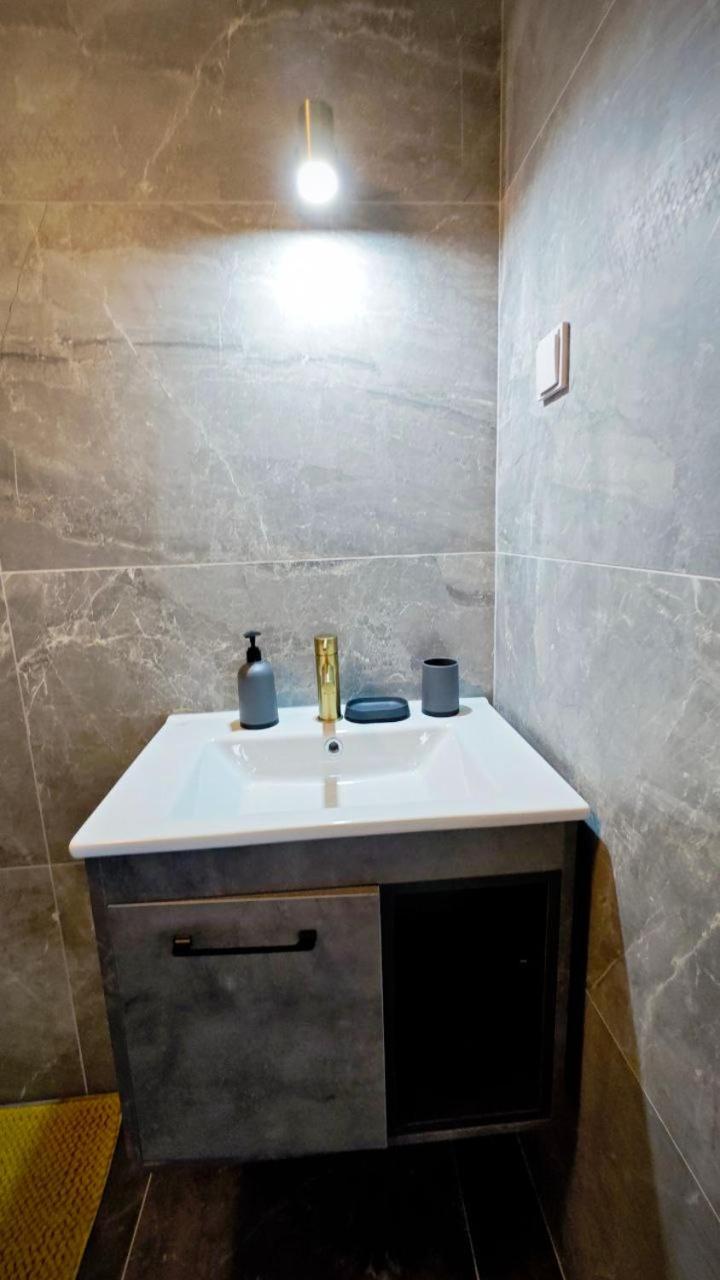 Apartmani Radovic Bijela Zewnętrze zdjęcie